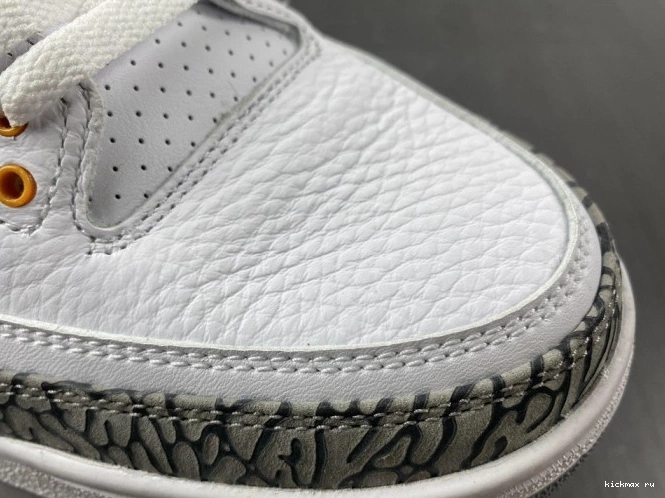 Cheap CT8532-126 Retro Cardinal Red Jordan 3 0820